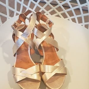 Franco Sarto Gold Leather platform wedge